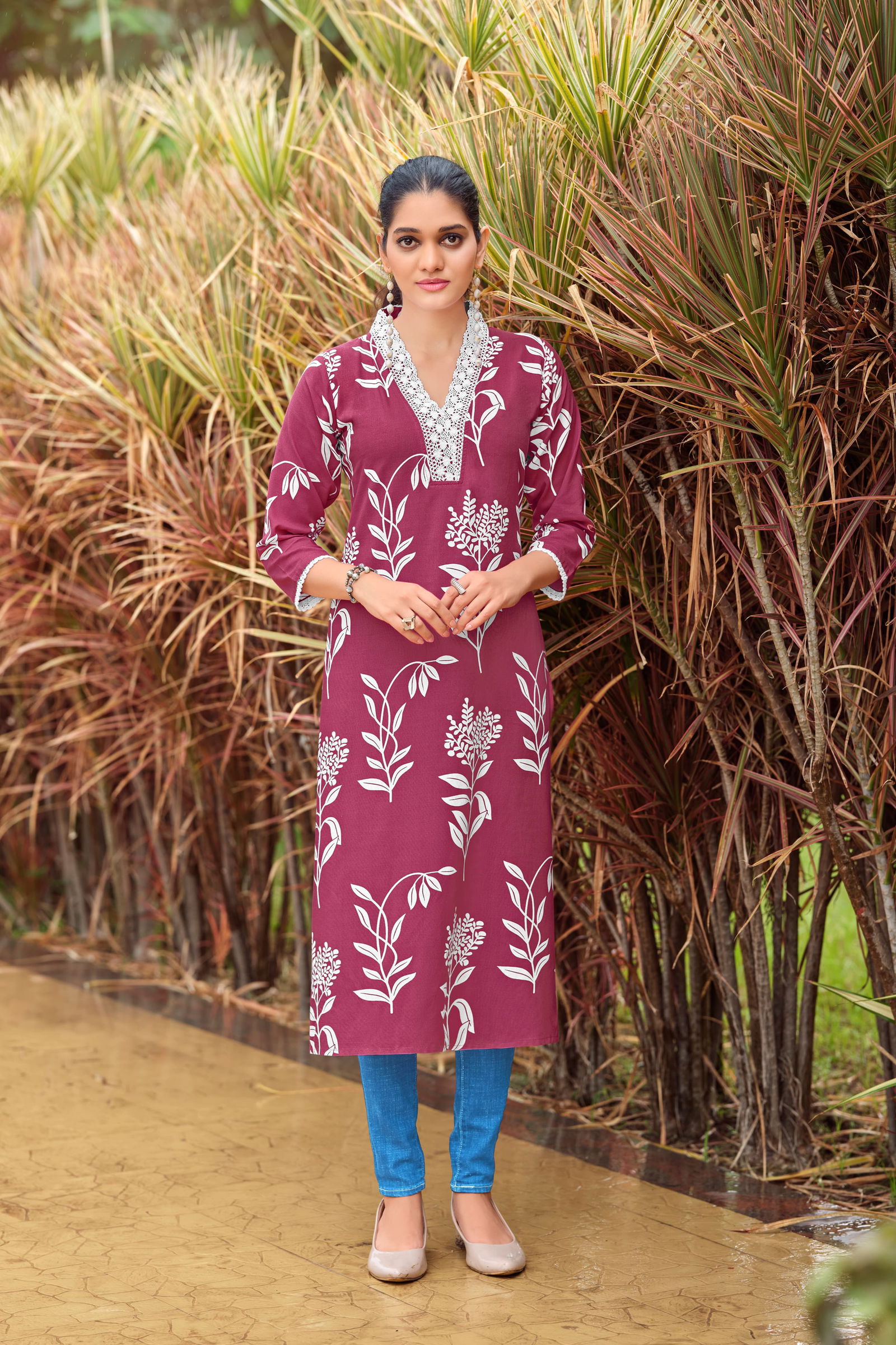 Viana By Tips And Tops Rayon Printed Kurtis Wholesale Price In Surat